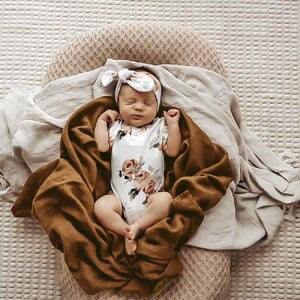 Rosebud - Snuggle Hunny Short Sleeve Body suit