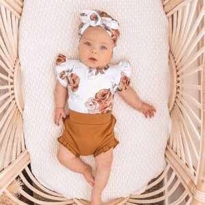 Rosebud - Snuggle Hunny Short Sleeve Body suit