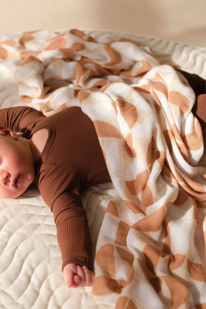 Organic Muslin Swaddle - Pebble