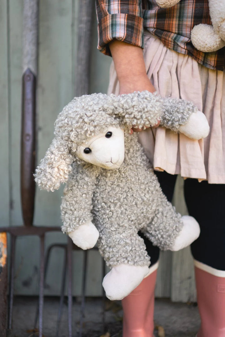 Sammy Sheep by Nana Huchy