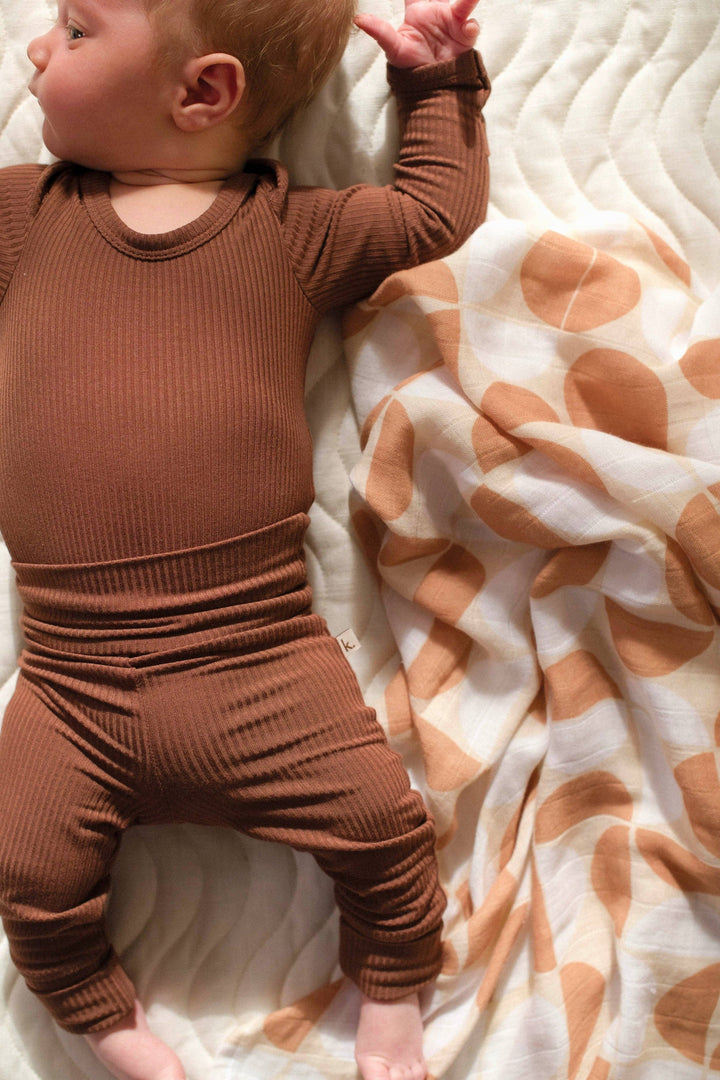 Organic Muslin Swaddle - Pebble