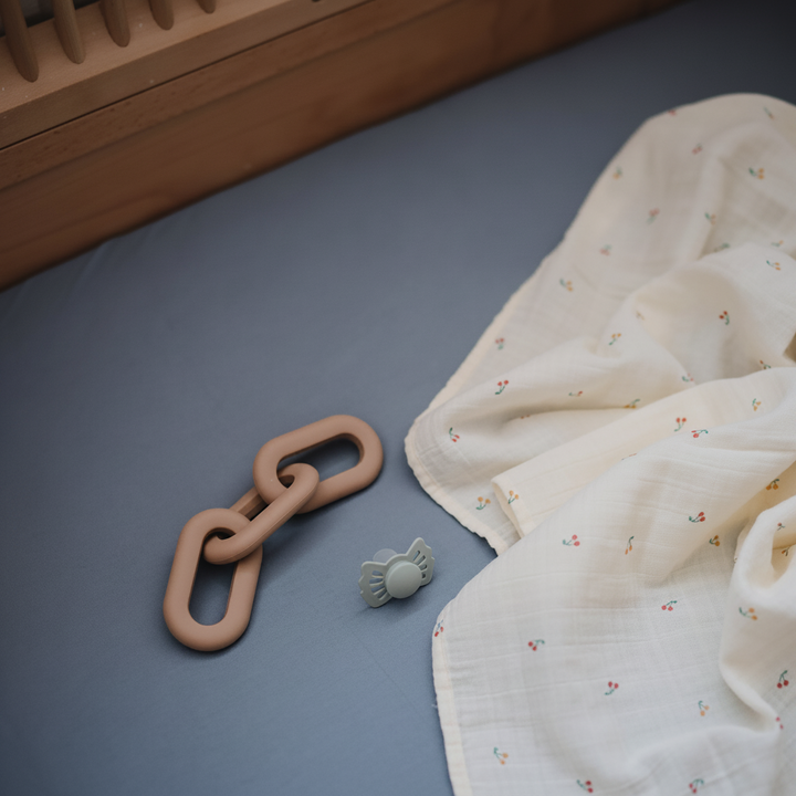 Mushie Links Teether