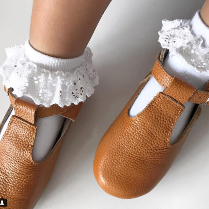 AMELIA - Socks with high quality lace (hand stitched)