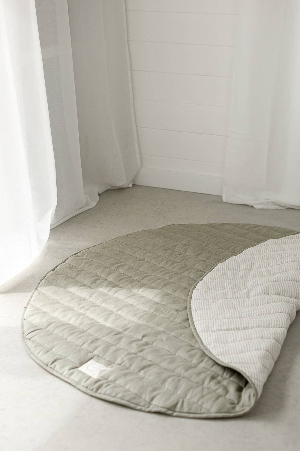 Noosa Home Decor I Hammocks, Crotchet Buntings, Throws I Noosa Bed Body Baby